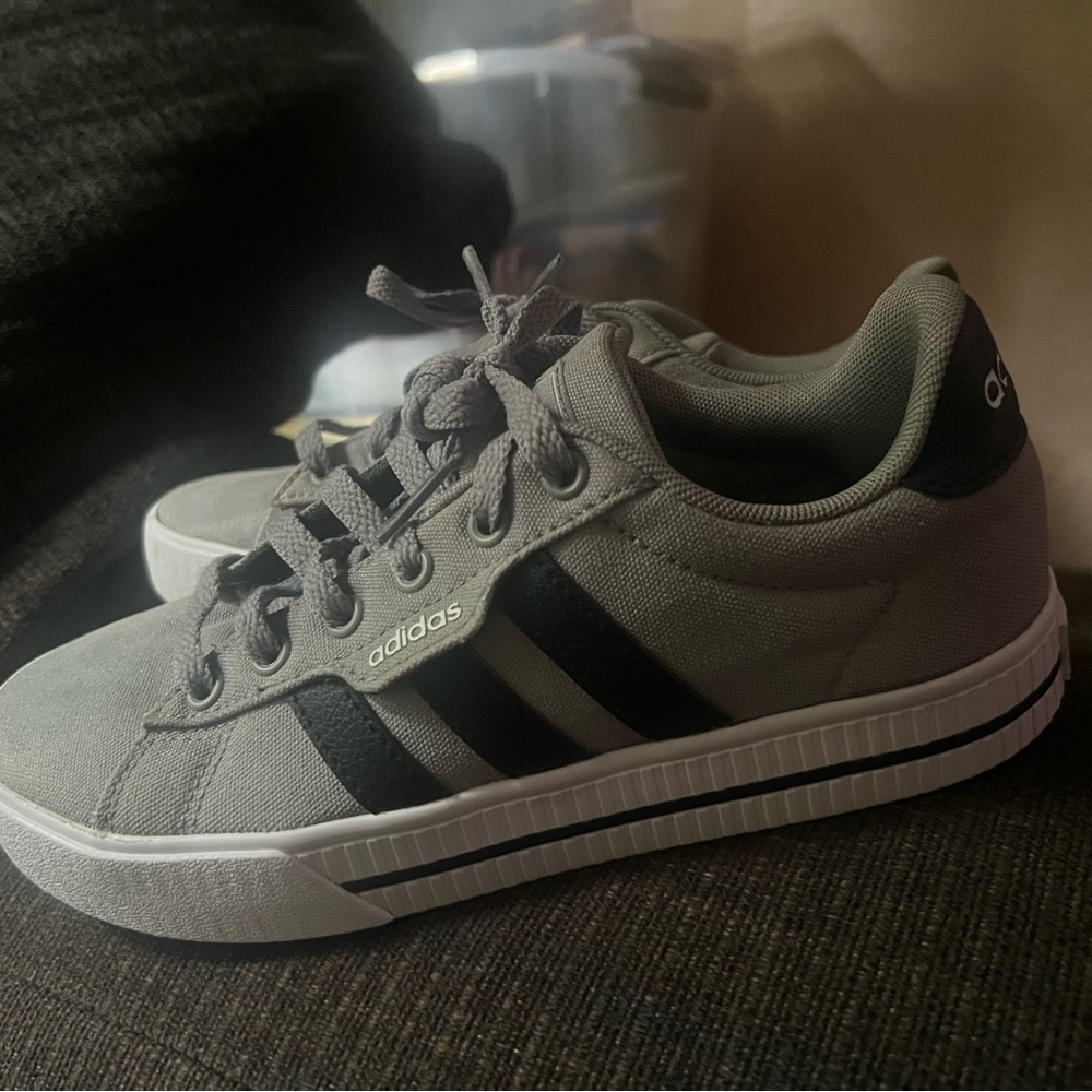 Adidas shoe’s